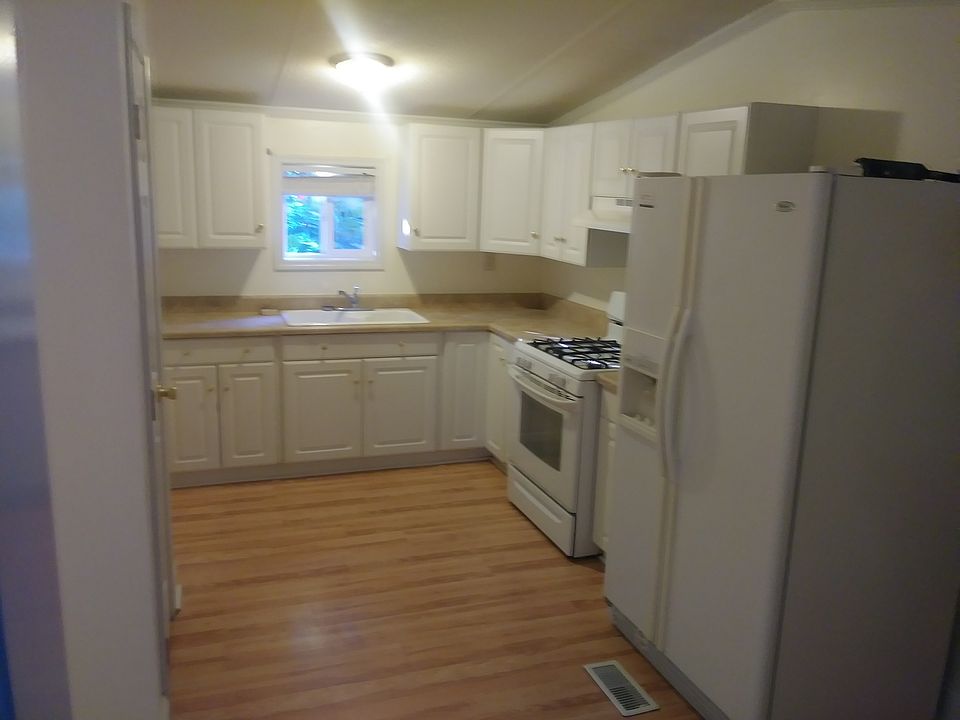 2nd image of 1509 Frederick Rd