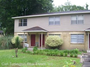 5320 NW 20th Ct APT B, Gainesville, FL 32653