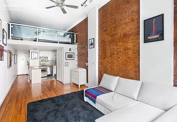 2nd image of 43 E 10th St APT 3C