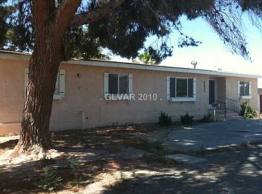 1st image of 4423 E Wyoming Ave