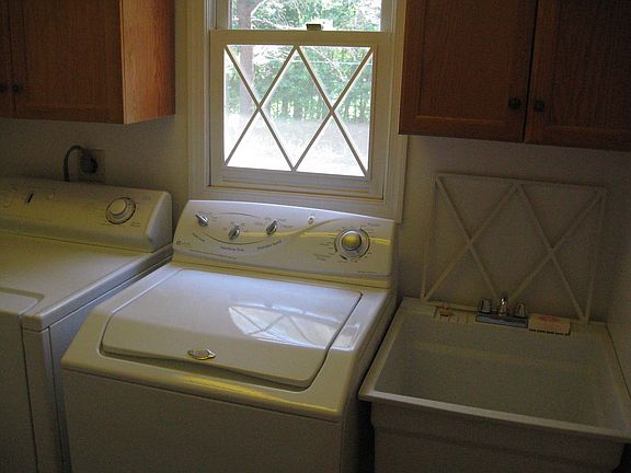 Washer & Dryer Convey