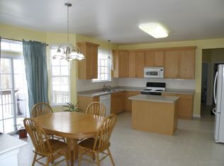 51 Saunders Ln, Hackettstown, NJ 07840