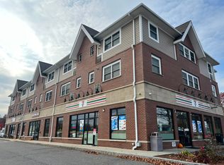 18 Needham St #104, Dedham, MA 02026