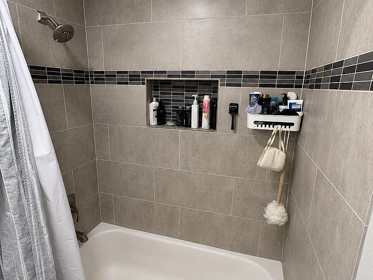 1752 Crescent Creek Ln — Photo 22