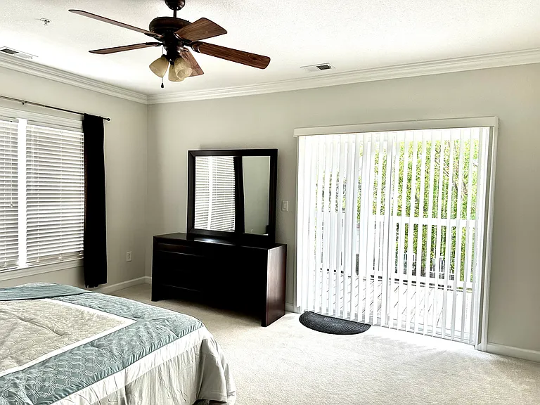 8300 Harbor View Ln — Photo 27