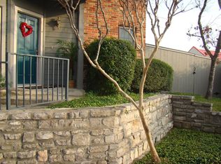 15 Chapel Hill Cir, San Antonio, TX 78240