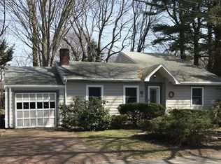 17 Briar Ln, Marblehead, MA 01945