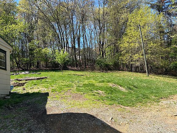 3rd image of 3612 Dogwood Ln SW