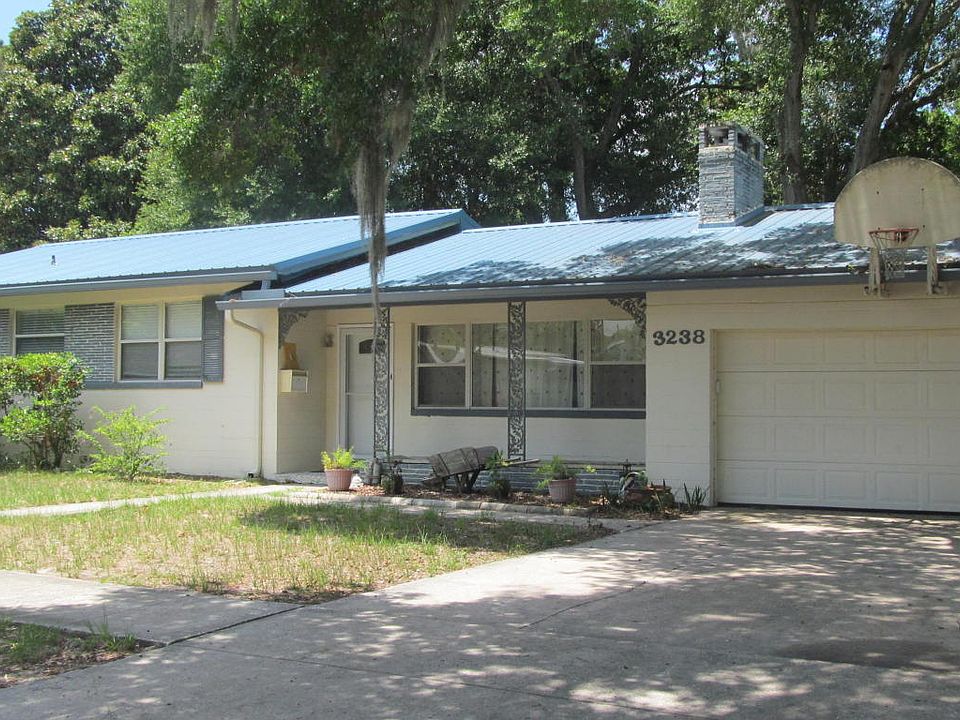 1st image of 3238 Plumtree Dr