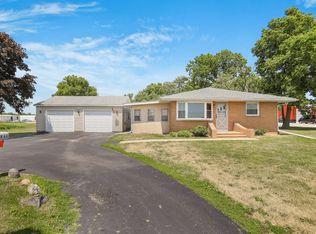 3610 W Bloomington Rd, Champaign, IL 61822