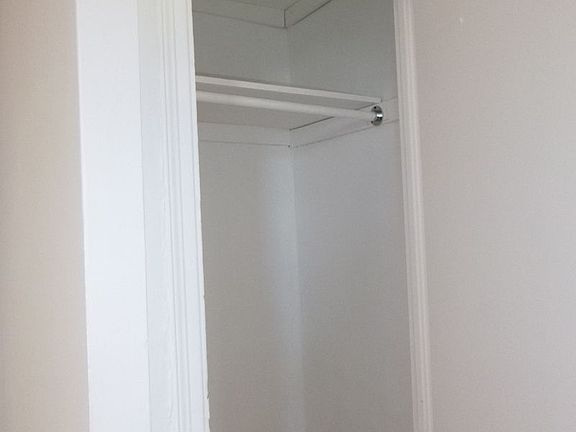 5th image of 5005 43rd Ave APT 6F
