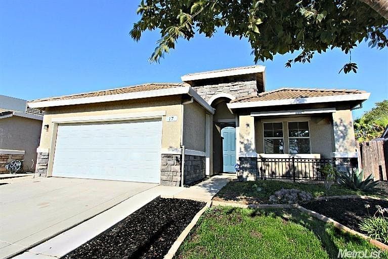 1st image of 17 Mencia Ct