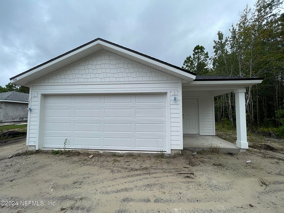 1st image of 820 AIKEN Street