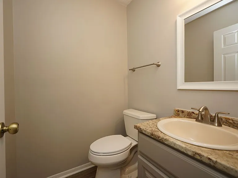 1613 Mariah Way E — Photo 21