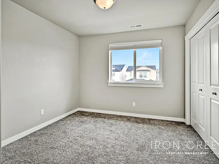 2229 E Kamay Dr — Photo 17