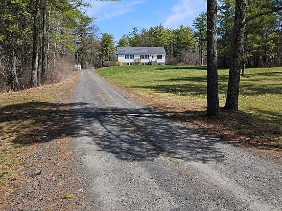 4th image of 186 Meadow Brook Lane