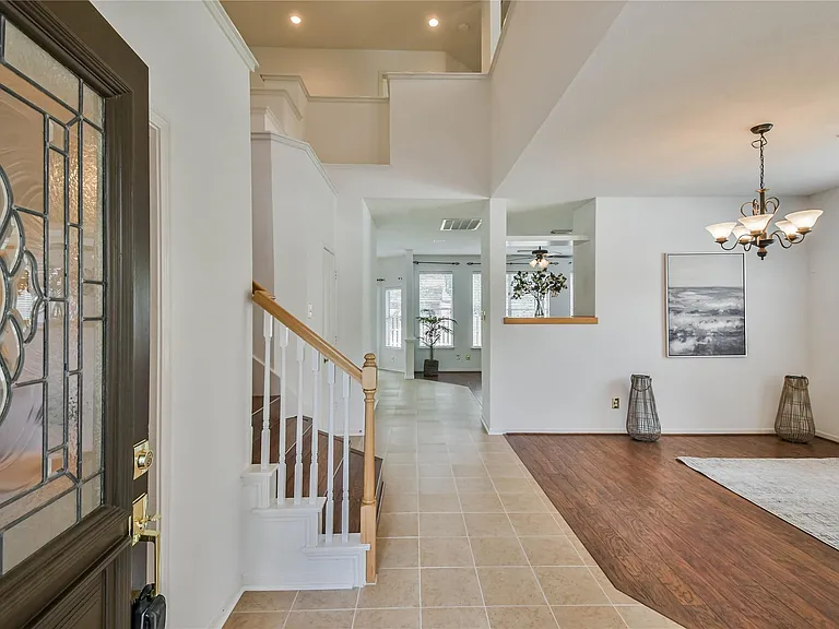 2 Willow Point Pl — Photo 6