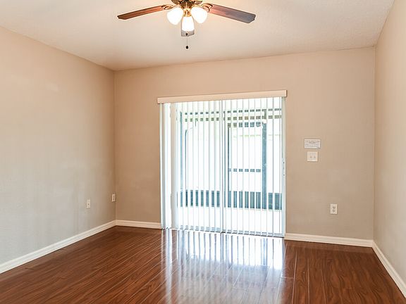 4th image of 2127 Aitkin Loop