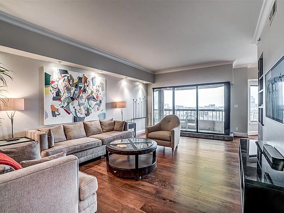 5th image of 3030 McKinney Ave APT 1202