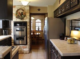 400 Innwood Dr, Georgetown, TX 78628