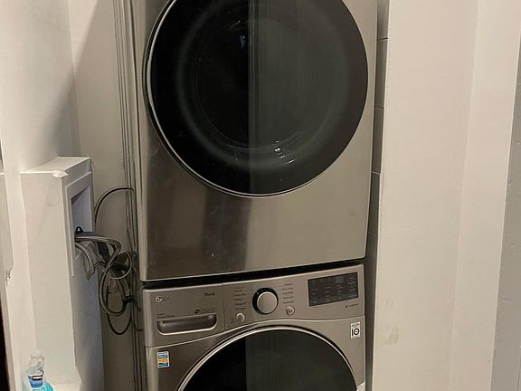 2nd image of 1636 N Orchard St APT 1