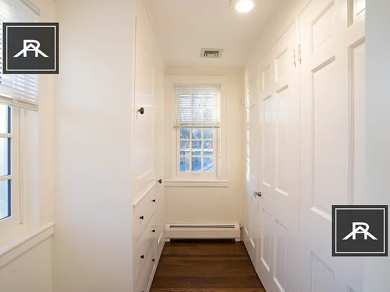 42 Puddingstone Ln — Photo 17