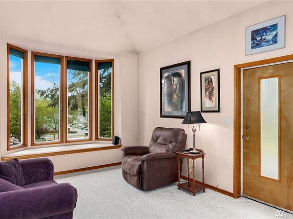 5th image of 14828 Old Manor Way