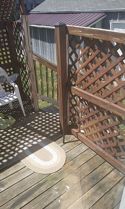 1st image of 1317 Garden Dr