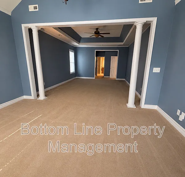 8045 Talcott Dr — Photo 20