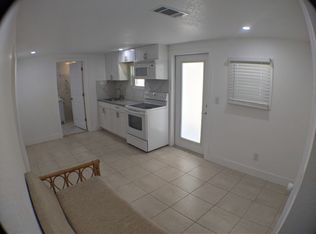 700 Osceola Rd #B, Nokomis, FL 34275