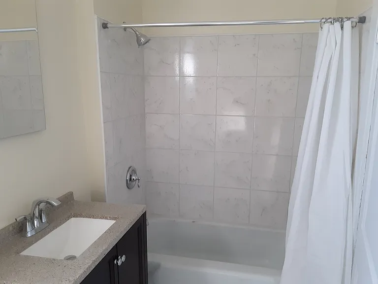 607 E 14th Ave #2 — Photo 10