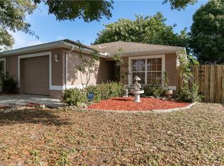 609/611 SE 13th Ter, Cape Coral, FL 33990