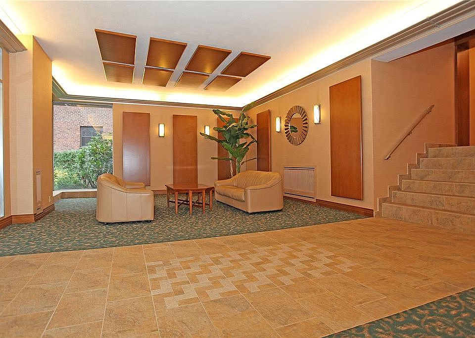 1st image of 30 Grace Ave APT 3C