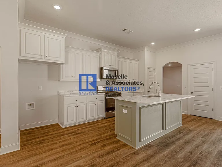 509 Silver Hill Dr — Photo 14
