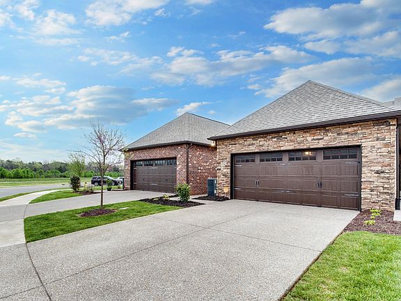 2nd image of 3321 Livermore Ln