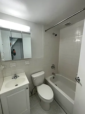 Rented by Voro NYC | media 22