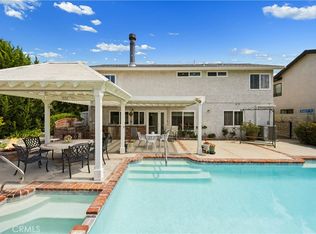 26009 Redbluff Dr, Calabasas, CA 91302