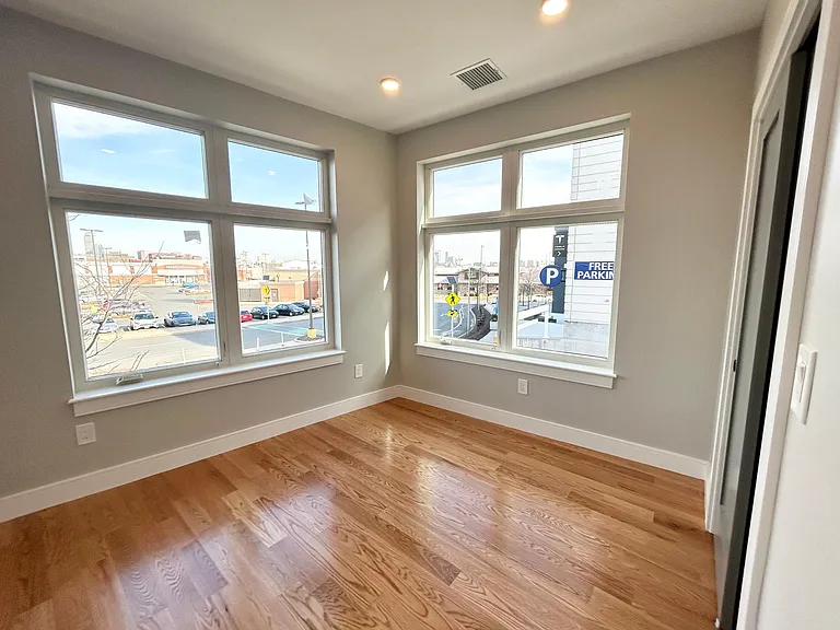 16 Baker Ct #3 — Photo 4