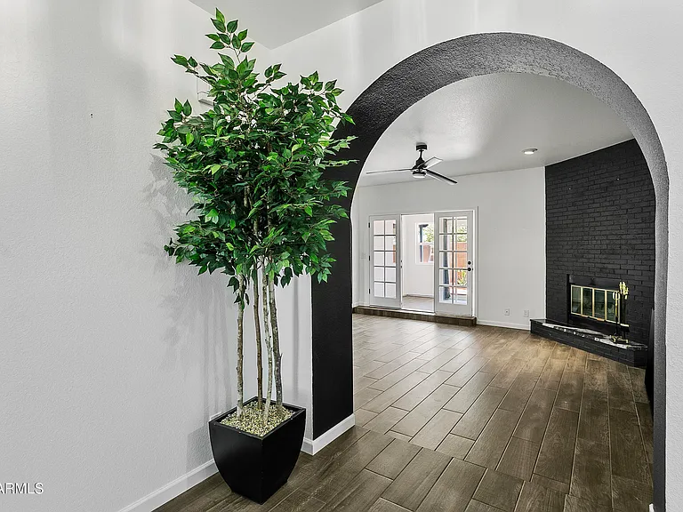 1610 N Stapley Dr #111 — Photo 3