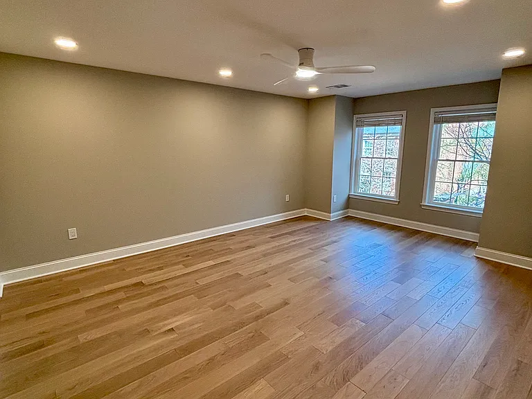 3743 Winfield Ln NW — Photo 5
