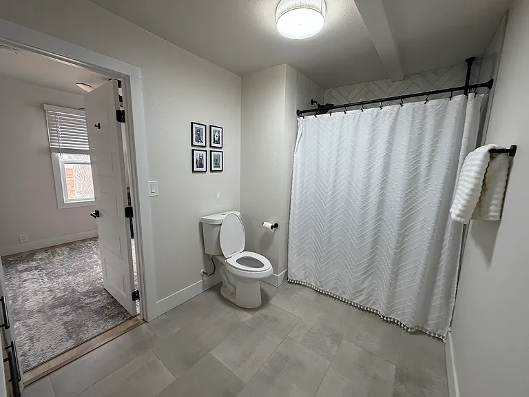 Bathroom 2