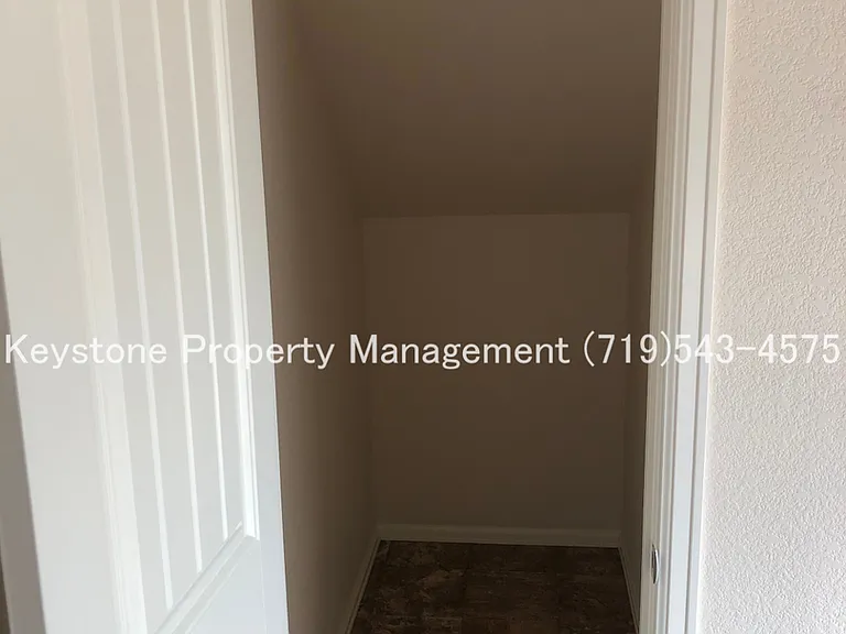 2022 Oneal Cir — Photo 9
