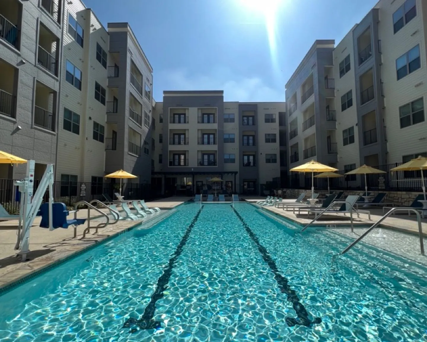 MedWest Apartments — Photo 1