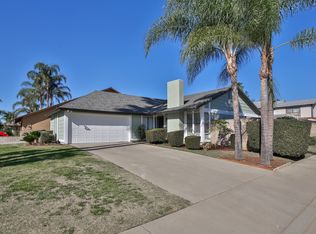 6786 Jasmine Ct, Chino, CA 91710