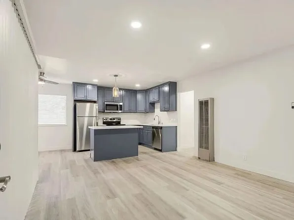 1739 Addison St APT 5, Berkeley, CA 94703