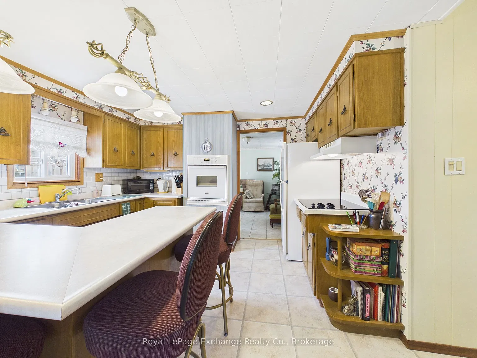 3 bed, $2,500 — Photo 2