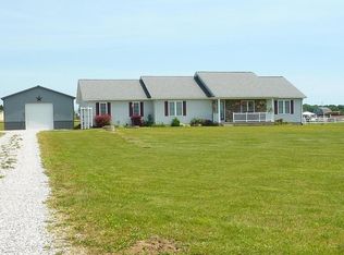 7322 Rader Rd NE, Pleasantville, OH 43148