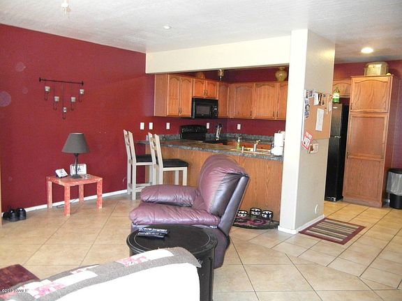 5th image of 16015 N 30th St Unit 103