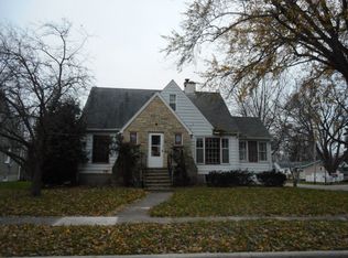 56 Carpenter St, Fond Du Lac, WI 54935