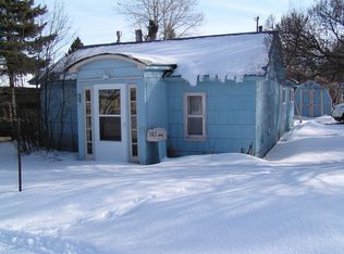 323 Farewell St, Lewistown, MT 59457